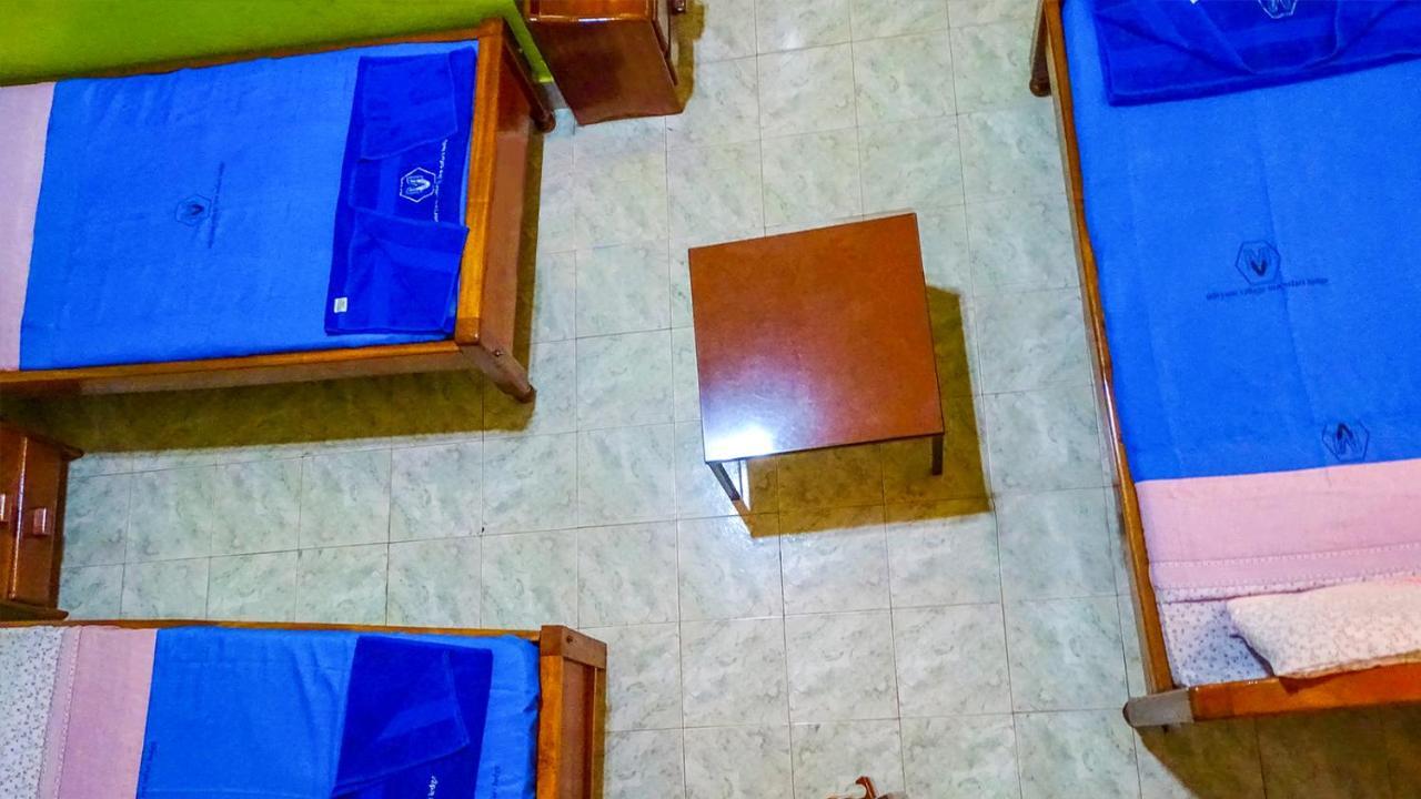 Miryams Village Inn Safari Lodge Sultan Hamud Kültér fotó